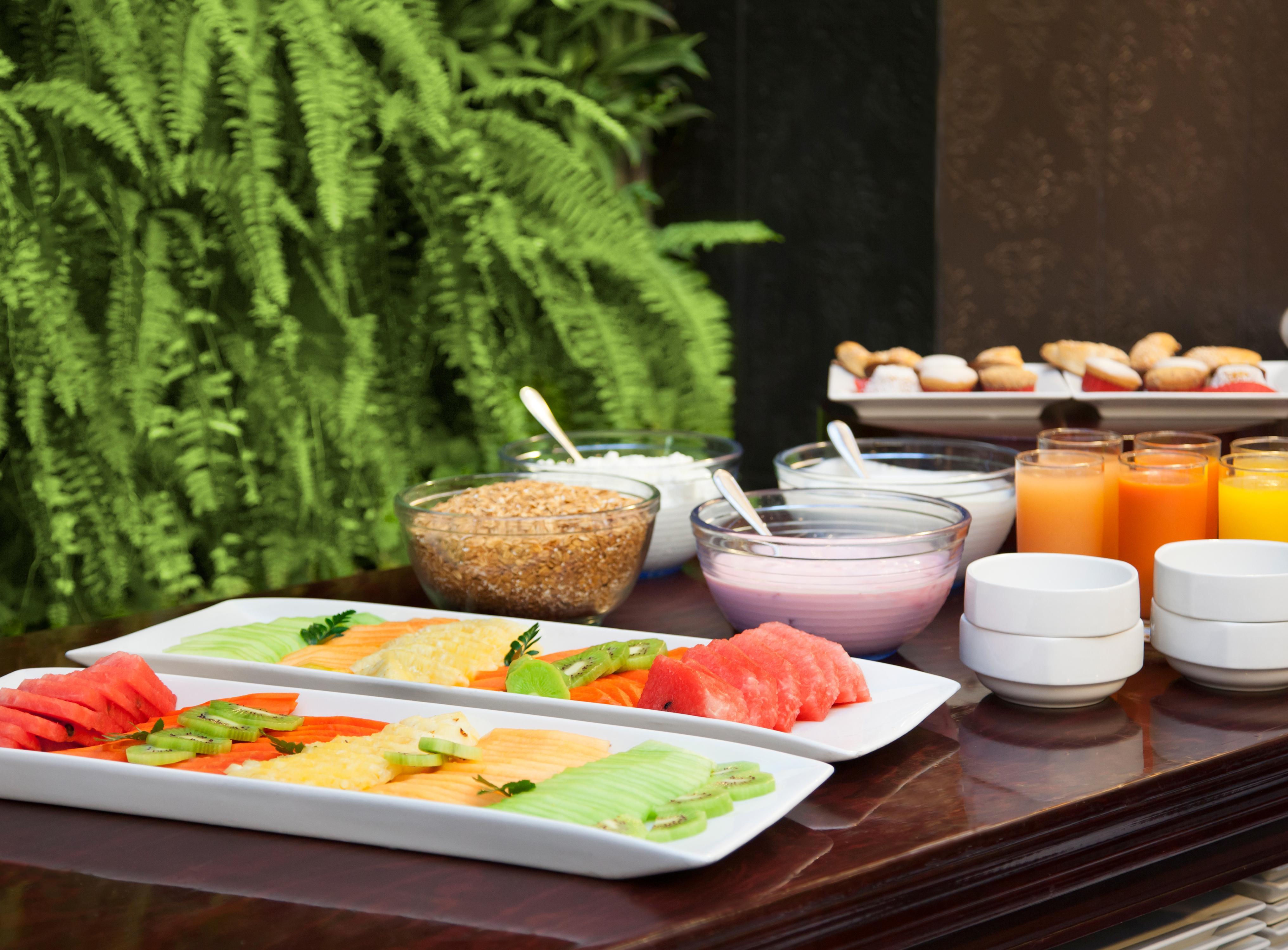 Hotel Geneve CD de Mexico Buitenkant foto A breakfast buffet